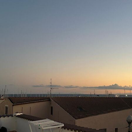 Moncici House Hotel Porto Torres Exterior foto